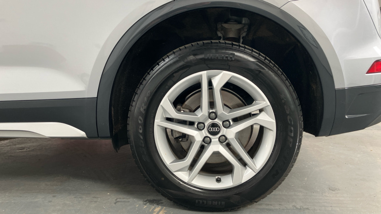 Audi Q5 45 TFSI Quattro Sport 5dr S Tronic Petrol Estate